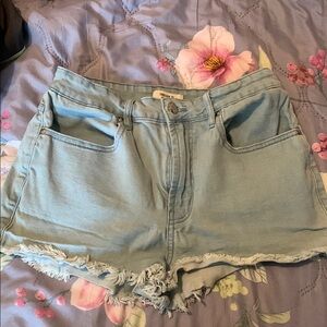 Forever 21 Blue Jean Shorts Distressed Frayed Hem in size 29